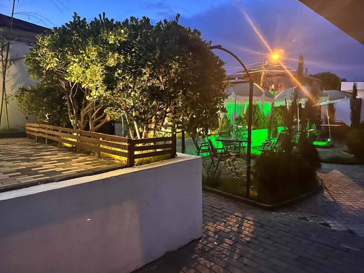Villa Gardens 科布列季 外观 照片